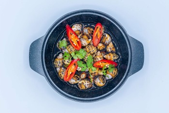 Chinese Snail in Soya Sauce