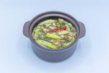 Hot & Sour Crab Field Soup