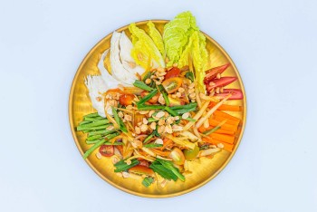 Salmon and Papaya Salad