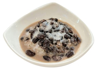 បាយដំណើបសណ្តែកខ្មៅ